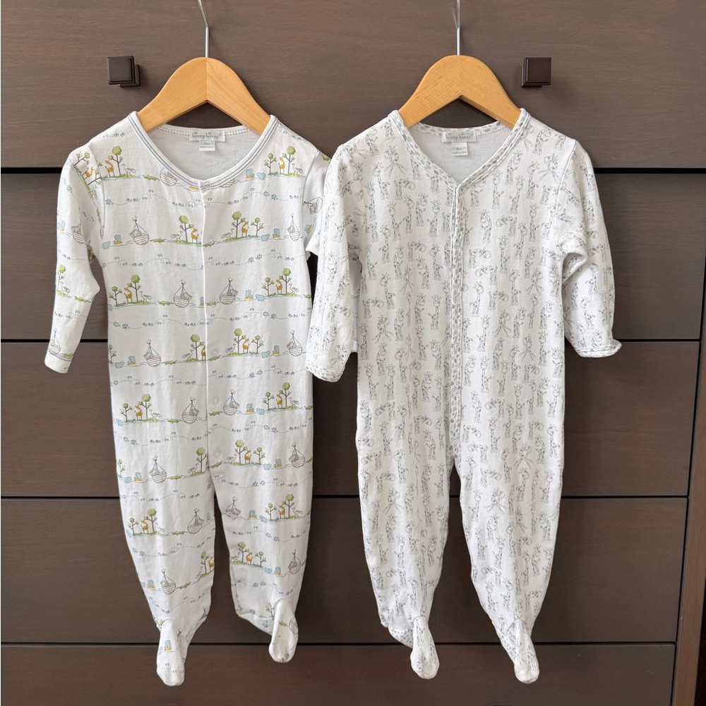 Kissy Kissy Onesie Set 9m EUC